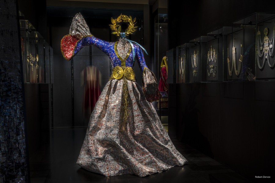 Universal Art: Ο διεθνώς διακεκριμένος γλύπτης, Νίκος Φλώρος, μιλάει για την επετειακή έκθεση «Ήρωες από μέταλλο»- Φωτογραφία 5