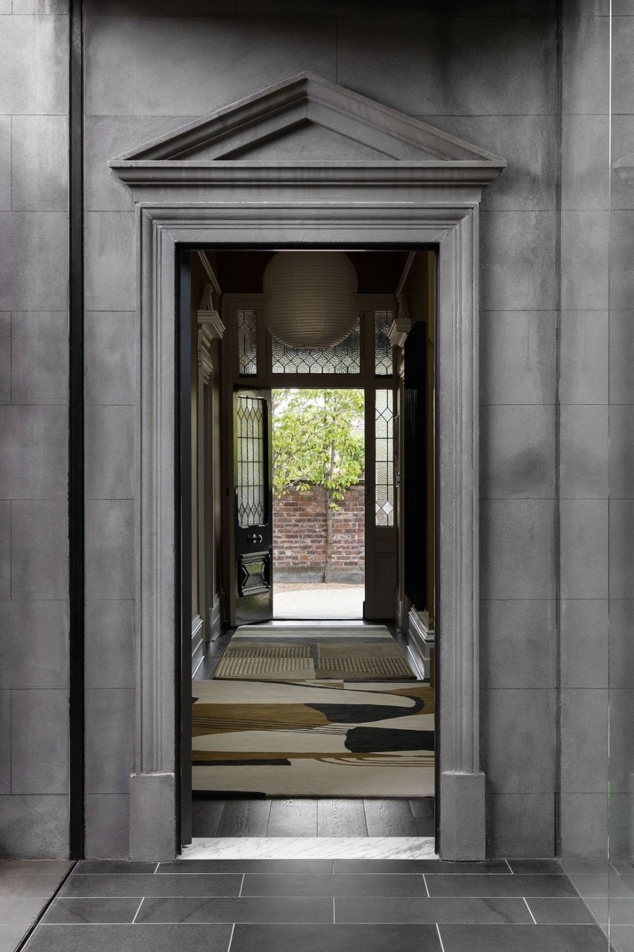 Ένα victorian house στην Αυστραλία αναδεικνύει την dark πλευρά του μοντερνισμού- Φωτογραφία 4