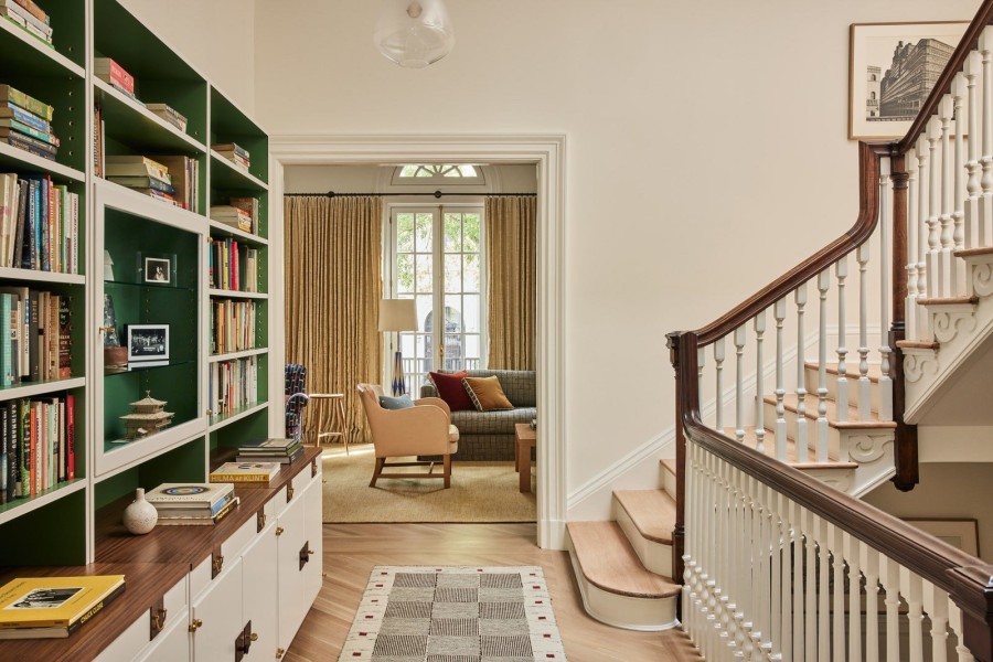 Μια floral κατοικία στο Brooklyn εξυμνεί τα χρώματα και την αισιοδοξία της άνοιξης- Φωτογραφία 1