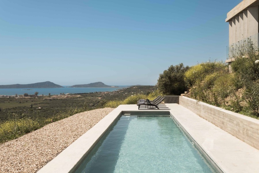 Ένα μοντέρνο αρχιτεκτονικό αριστούργημα στην Πύλο «φωνάζει» καλοκαίρι- Φωτογραφία 5