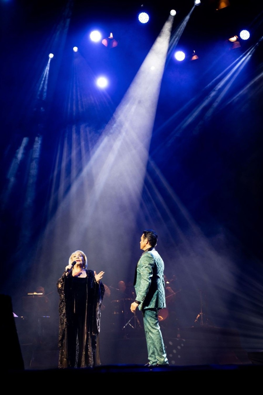 Μαρινέλλα και Μάριος Φραγκούλης: Ένωσαν τις δυνάμεις τους σε μια λαμπερή βραδιά στο Μέγαρο Μουσικής Θεσσαλονίκης - Φωτογραφία 1