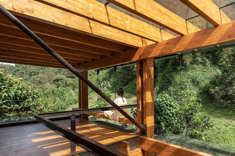 Πώς ένα forest house μετατρέπεται στο απόλυτο ησυχαστήριο- Φωτογραφία 5