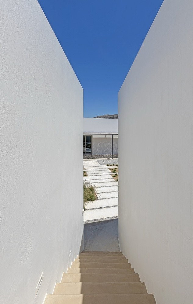 Μια μοντέρνα νησιώτικη κατοικία στην Πάρο είναι ο «παράδεισος» όπου θα θέλαμε να βρισκόμαστε τώρα- Φωτογραφία 7