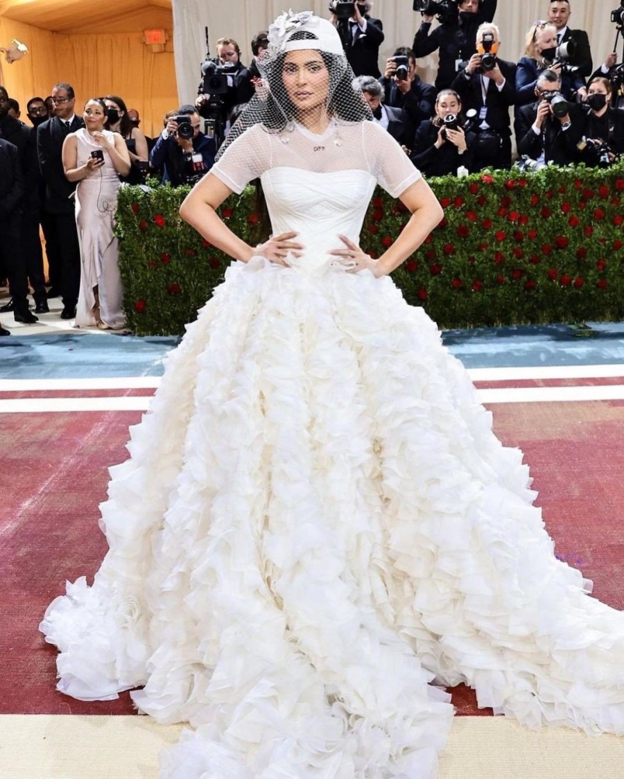 Met Gala 2022: Οι best dressed εμφανίσεις της φαντασμαγορικής βραδιάς- Φωτογραφία 7