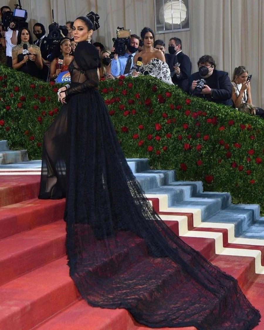 Met Gala 2022: Οι best dressed εμφανίσεις της φαντασμαγορικής βραδιάς- Φωτογραφία 12