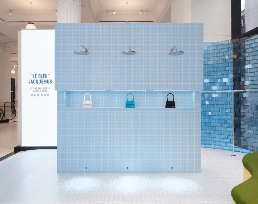 Le Bleu: Ο Jacquemus καλεί τους fashion lovers στο νέο pop-up store του στο θρυλικό Selfridges - Φωτογραφία 1