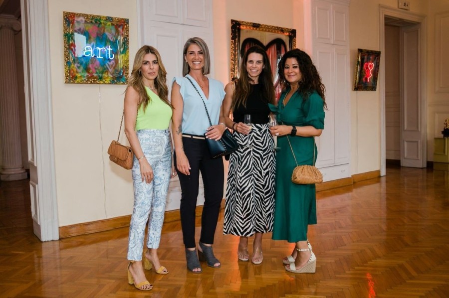 Up Close: Στα λαμπερά εγκαίνια της ατομικής έκθεσης της Caroline De Souza- Φωτογραφία 16