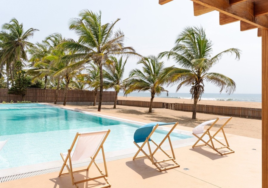 Ένα σαγηνευτικό vacation house σε μια τροπική τοποθεσία θυμίζει πολυτελές pool bar- Φωτογραφία 1