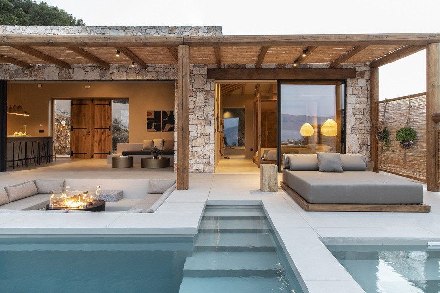 Μια εκπληκτική κατοικία στην Κεφαλονιά μετατρέπεται σε όαση δροσιάς- Φωτογραφία 6