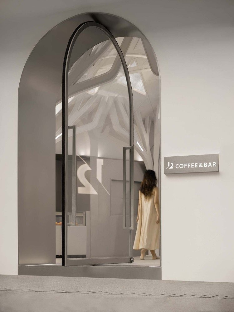 Ένα coffee shop βγαλμένο από το μέλλον στην Κίνα είναι η επιτομή του μοντερνισμού- Φωτογραφία 1