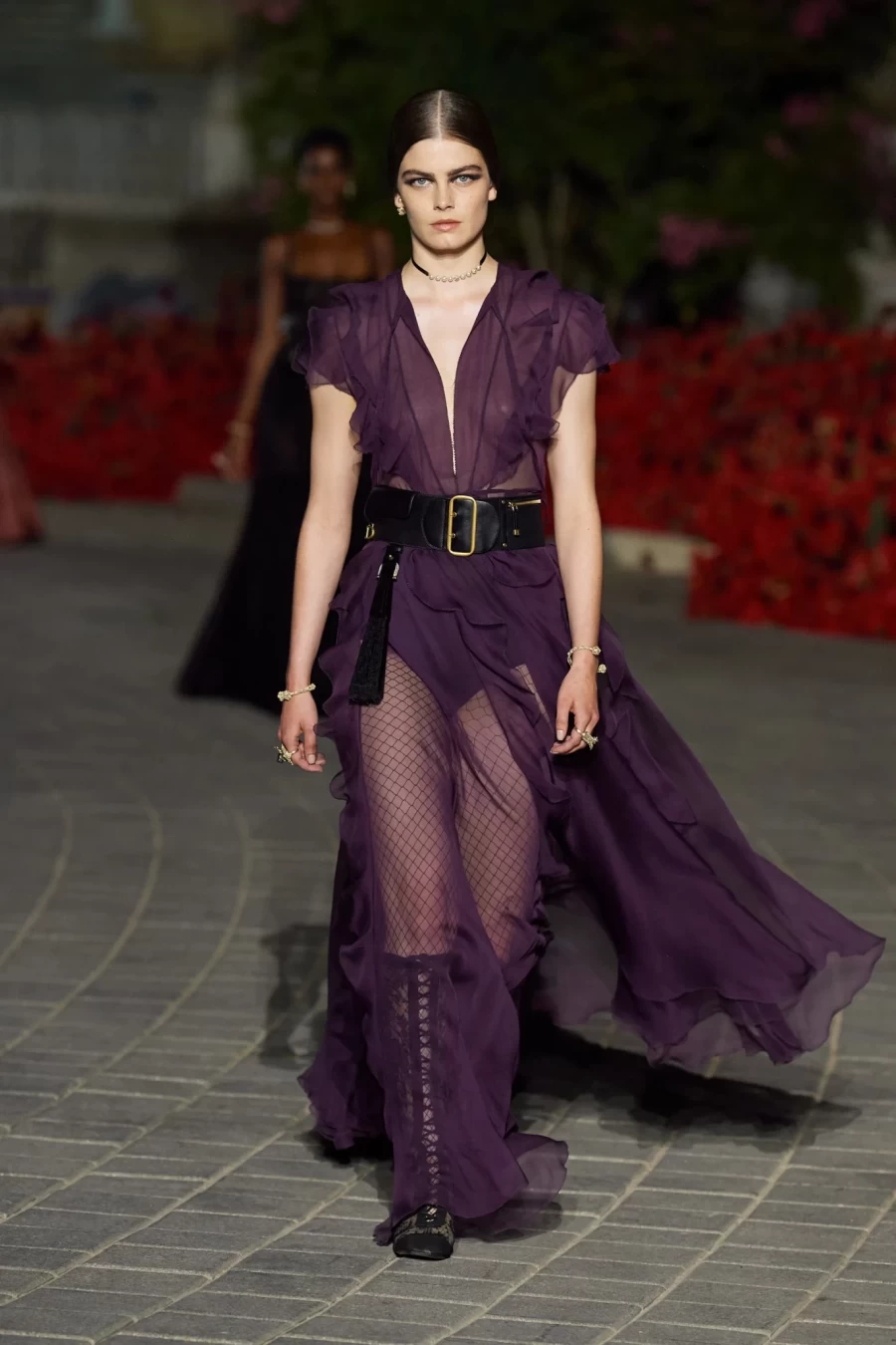 Dior Cruise 2023: Η Maria Grazia Chiuri παρουσίασε ένα show-ωδή στη Σεβίλλη με σιλουέτες εμπνευσμένες από το φλαμένκο- Φωτογραφία 94