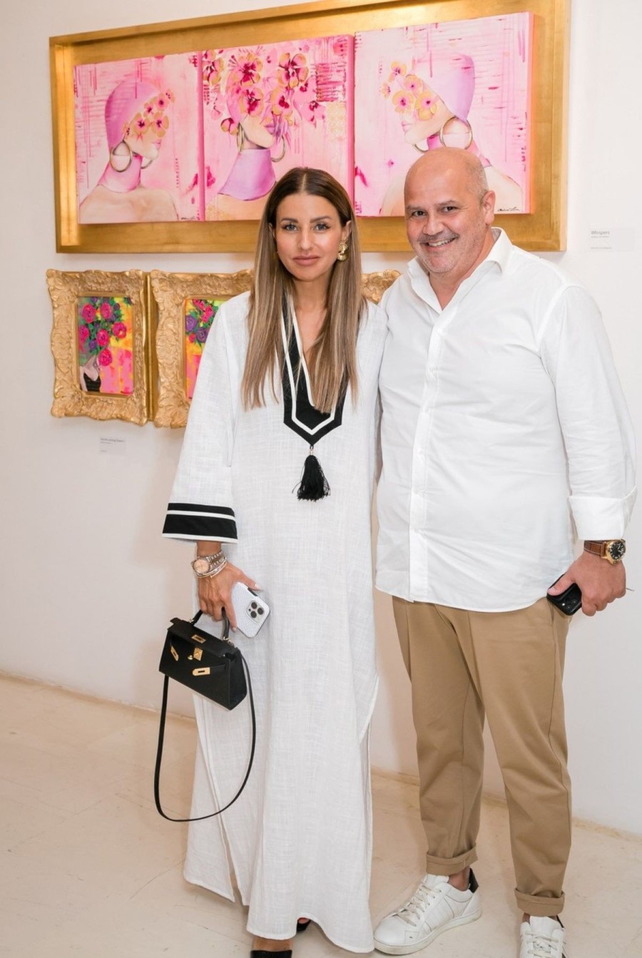 Athenian vibes: Τα εγκαίνια της 1ης ατομικής έκθεσης της Marina Leon, «My Secret Garden», στέφθηκαν από απόλυτη επιτυχία - Φωτογραφία 2