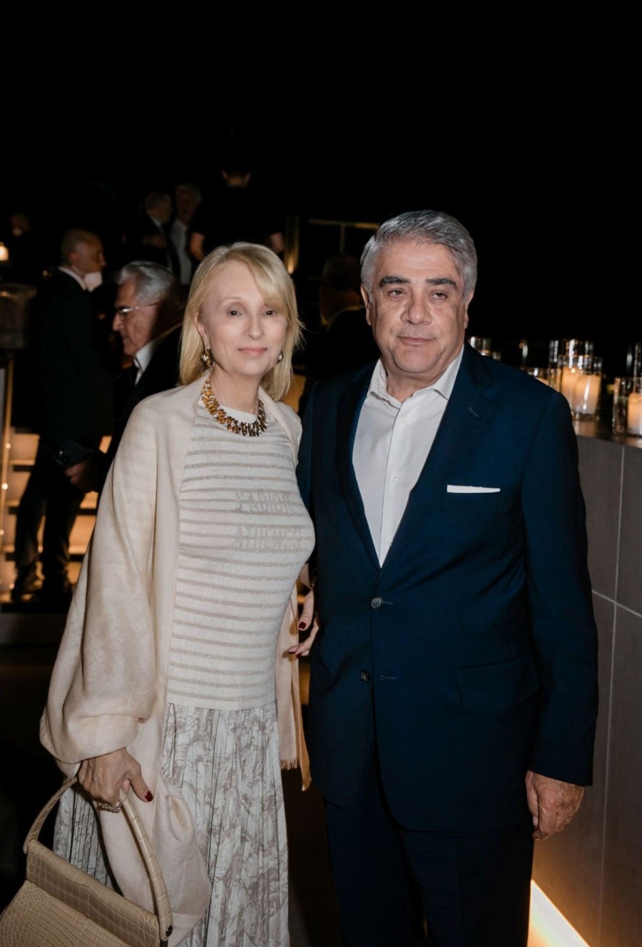 Ένα δείπνο με θέα την Ακρόπολη κι εκλεκτούς καλεσμένους μας συστήνει την καλοκαιρινή Αθήνα - Φωτογραφία 15