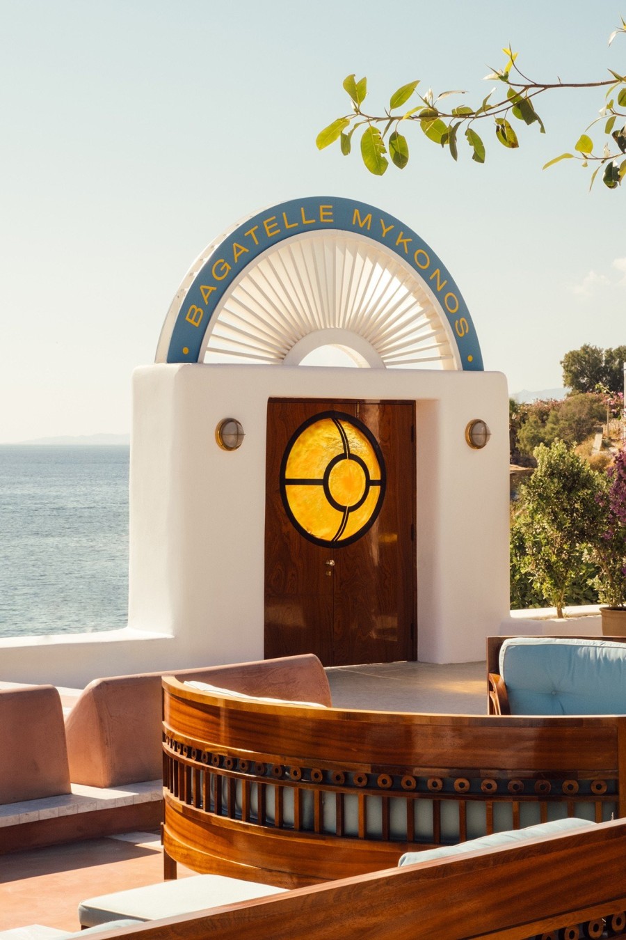 Bagatelle Mykonos: H νέα ηχηρή άφιξη στο Νησί των Ανέμων - Φωτογραφία 1