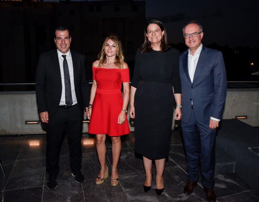 Desmond child rocks the Parthenon: Ένα δείπνο πολλών αστέρων για τα μάρμαρα του Παρθενώνα- Φωτογραφία 2