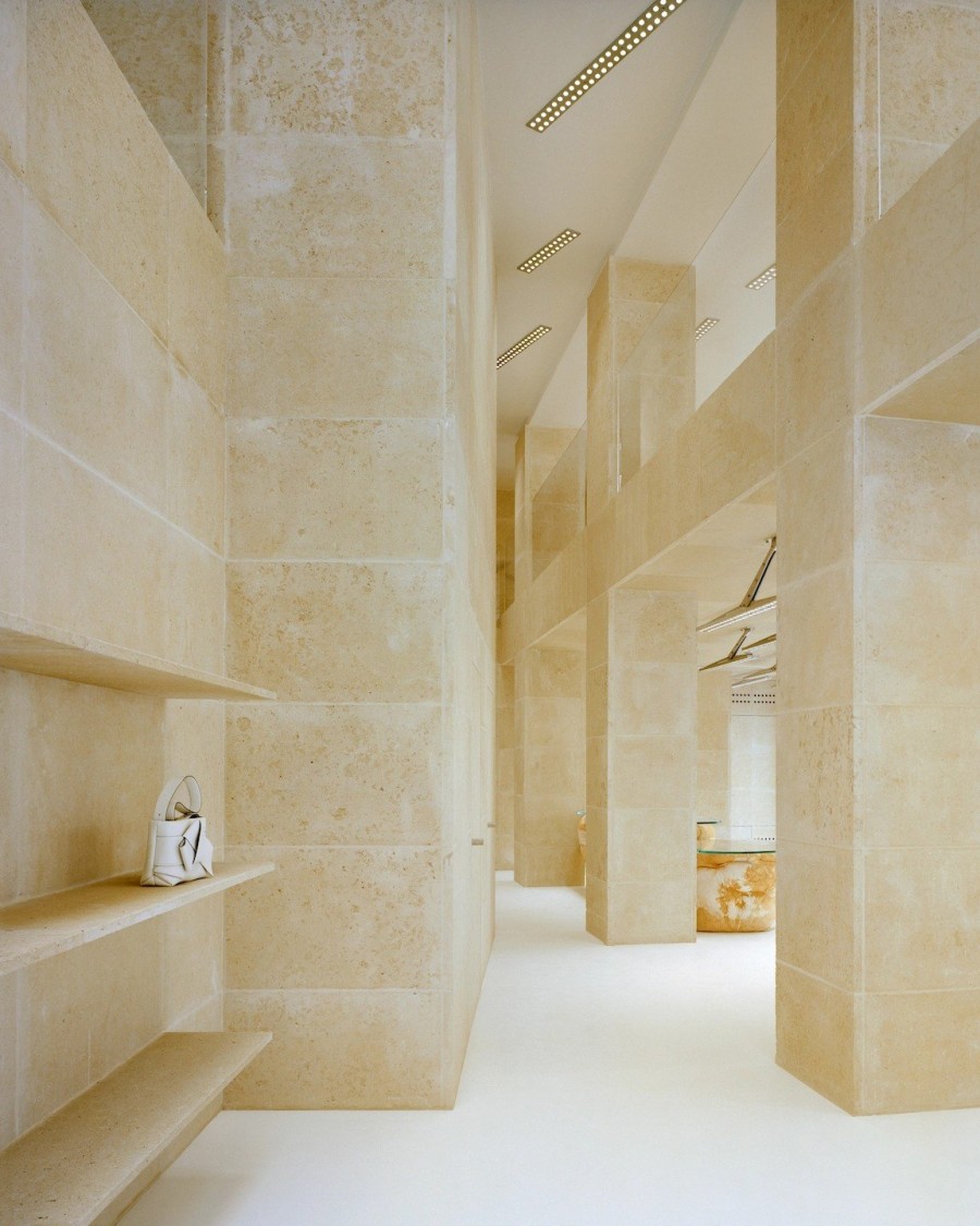 Η νέα boutique των Acne Studios στο Παρίσι είναι ένα «κάλεσμα» στην απαράμιλλη κομψότητα- Φωτογραφία 1