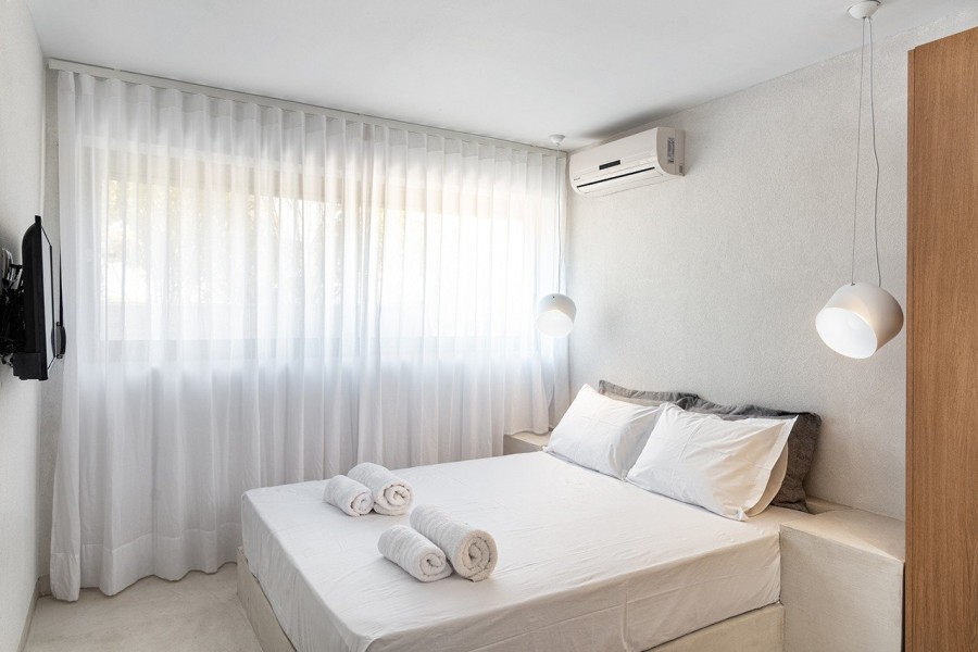 Ένα ονειρεμένο καταφύγιο στη Χαλκιδική μπροστά στη θάλασσα υπόσχεται ένα παραδεισένιο καλοκαίρι - Φωτογραφία 5