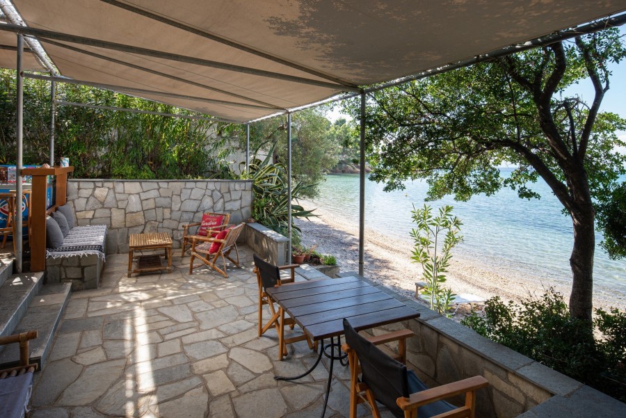 Ένα καλοκαιρινό καταφύγιο στο 2o πόδι της Χαλκιδικής που απογειώνει τη σημασία της αυθεντικής φιλοξενίας- Φωτογραφία 5