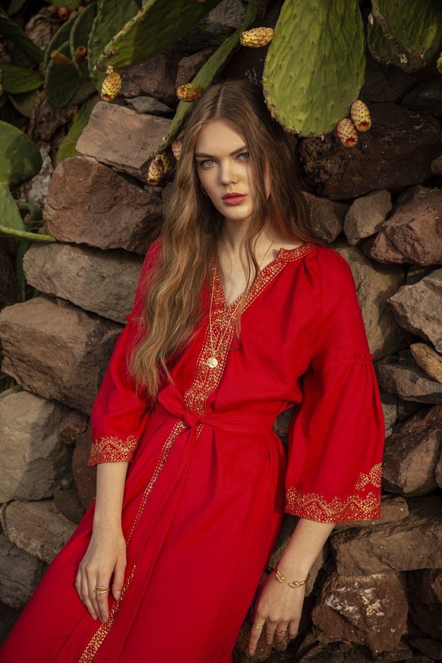 Μία promising fashion campaign που απογειώνει την ελληνική ομορφιά- Φωτογραφία 11