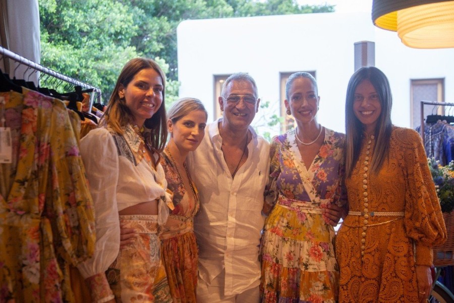 Το πιο fashionable cocktail party με κοσμοπολίτικο αέρα στο Nammos Village - Φωτογραφία 14