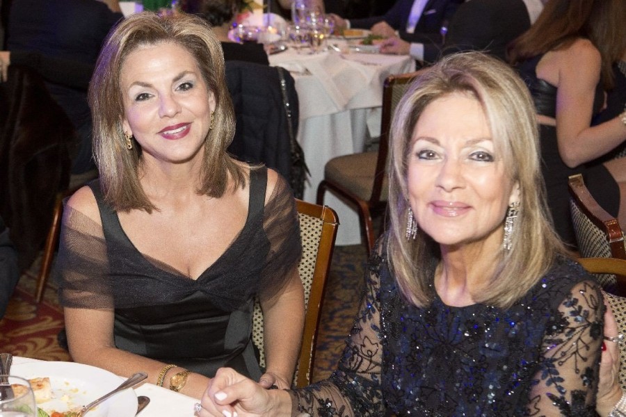 Μια λαμπερή βραδιά για τα παιδιά της Στοργής με τηv Άννα Βίσση - Φωτογραφία 3