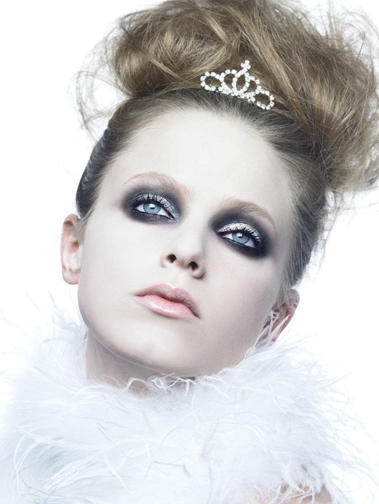 Αχιλλέας Χαρίτος: Συμβουλές ομορφιάς από τον διάσημο makeup artist - Φωτογραφία 11