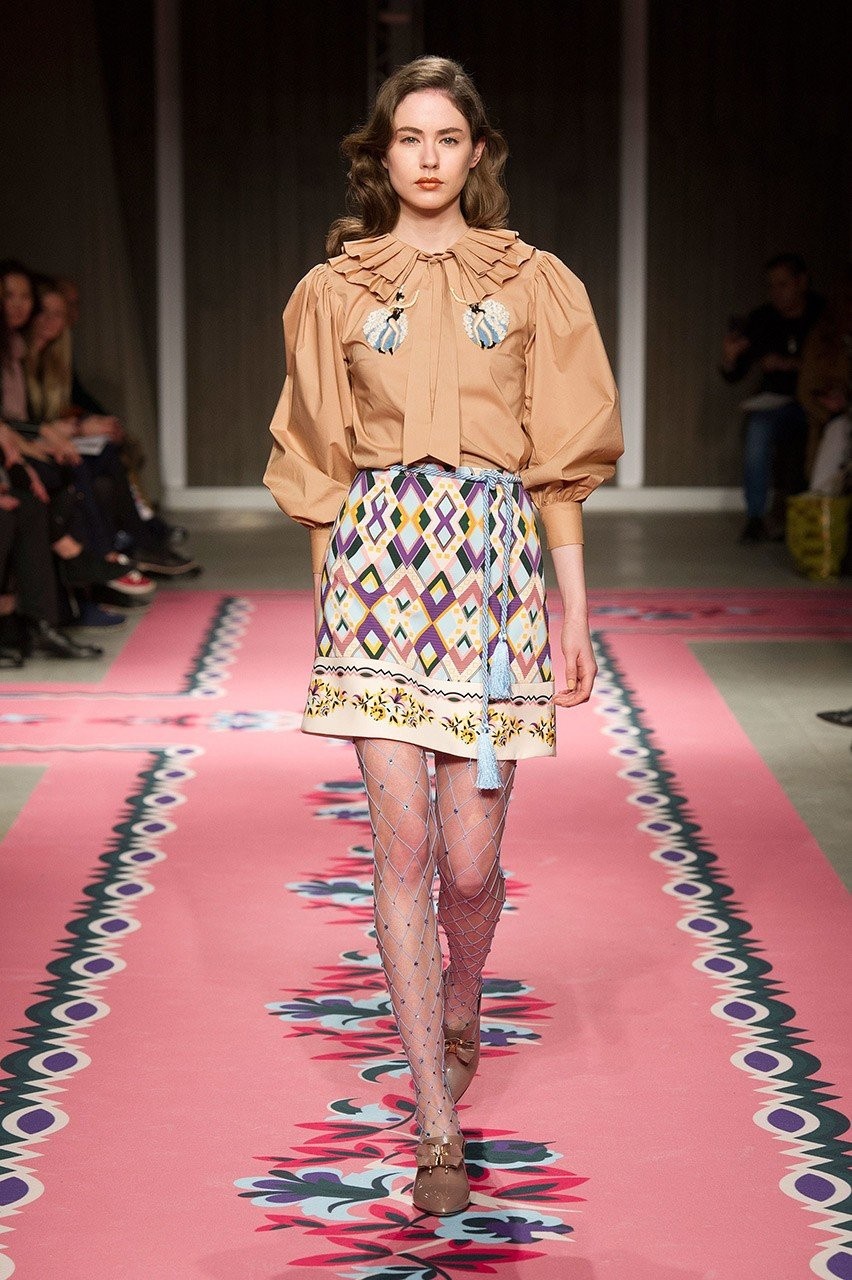 Τα καλσόν της σεζόν όπως τα είδαμε στα catwalks- Φωτογραφία 2