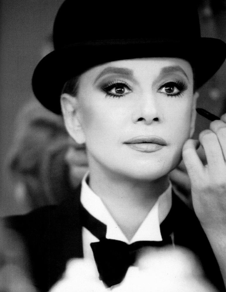 Αλίκη Βουγιουκλάκη