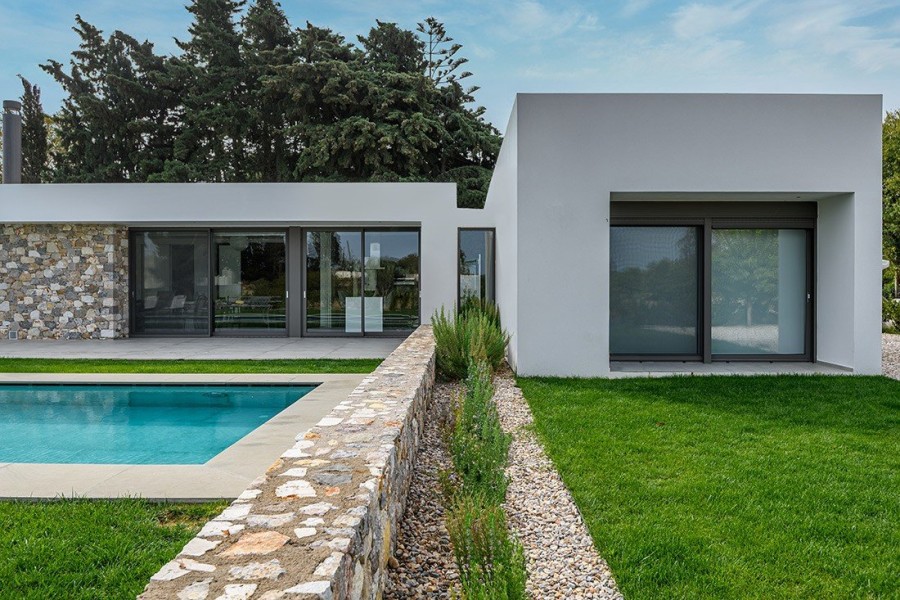 Μια άκρως μοντέρνα κατοικία στην Κω δίνει άλλη διάσταση στο καλοκαίρι - Φωτογραφία 3