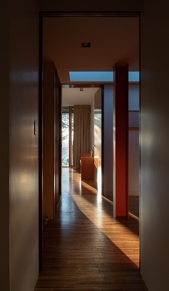 Μια κατοικία σε θερμούς τόνους στην Πορτογαλία μάς χαρίζει έμπνευση για φθινοπωρινή διακόσμηση- Φωτογραφία 4