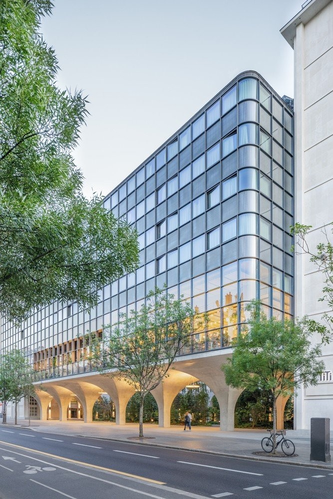 Fine Dining: Ένα νέο bar-restaurant στο Παρίσι έχει μετατραπεί στο στέκι των πιο απαιτητικών foodies- Φωτογραφία 3