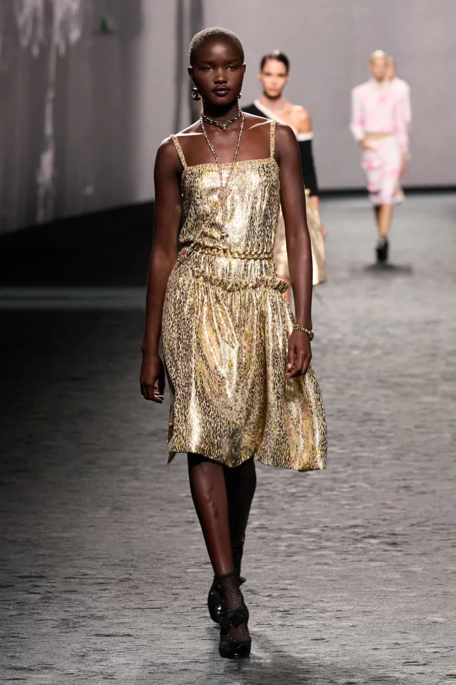 PFW: Η Virginie Viard χάρισε στη γυναίκα της Chanel τη λάμψη που της αξίζει- Φωτογραφία 6