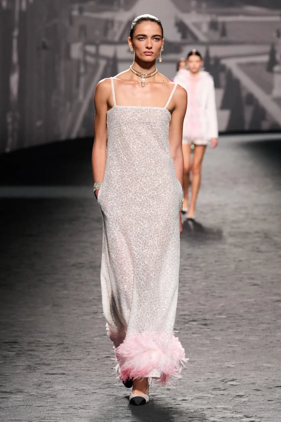 PFW: Η Virginie Viard χάρισε στη γυναίκα της Chanel τη λάμψη που της αξίζει- Φωτογραφία 7