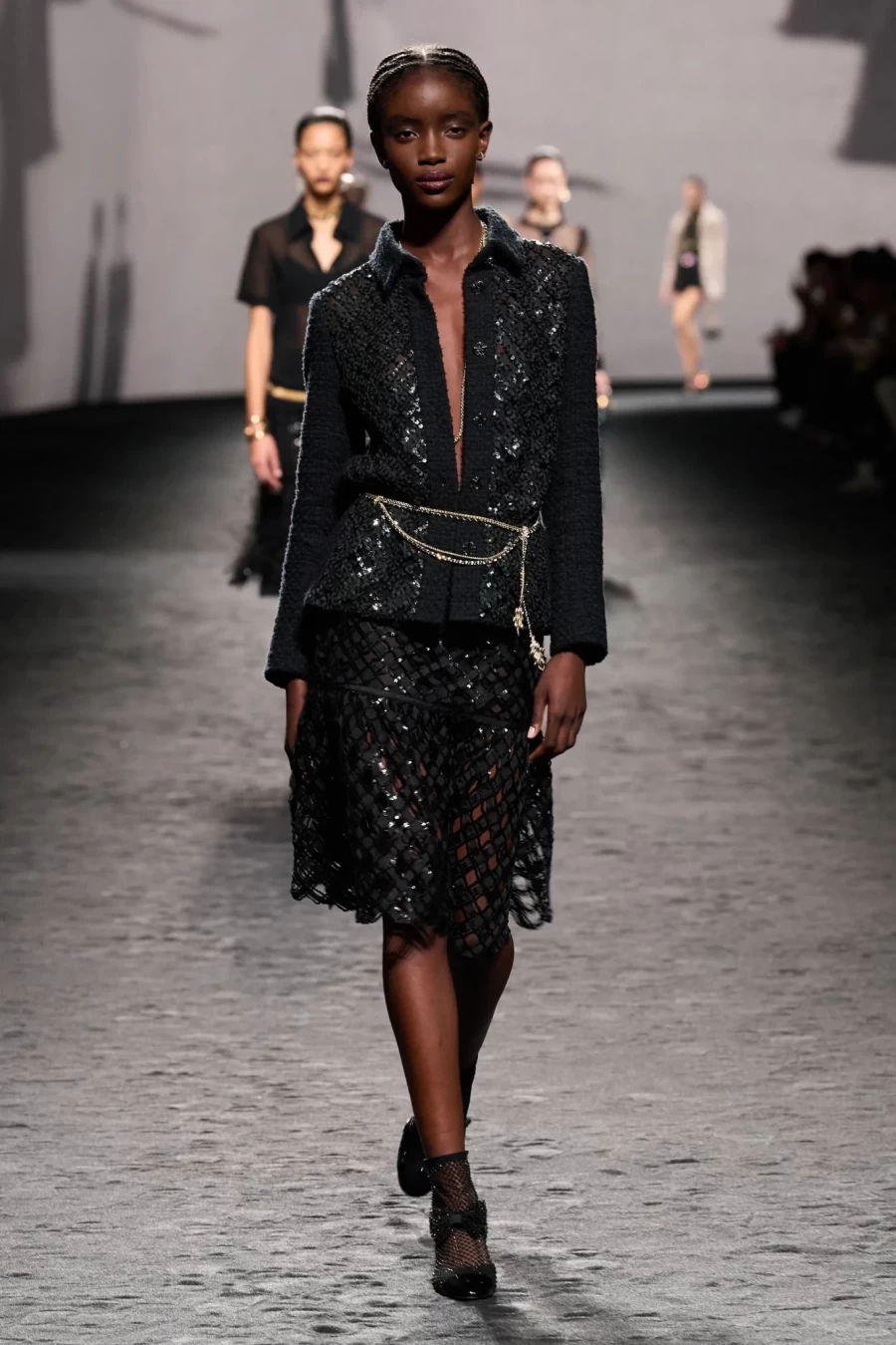 PFW: Η Virginie Viard χάρισε στη γυναίκα της Chanel τη λάμψη που της αξίζει- Φωτογραφία 9