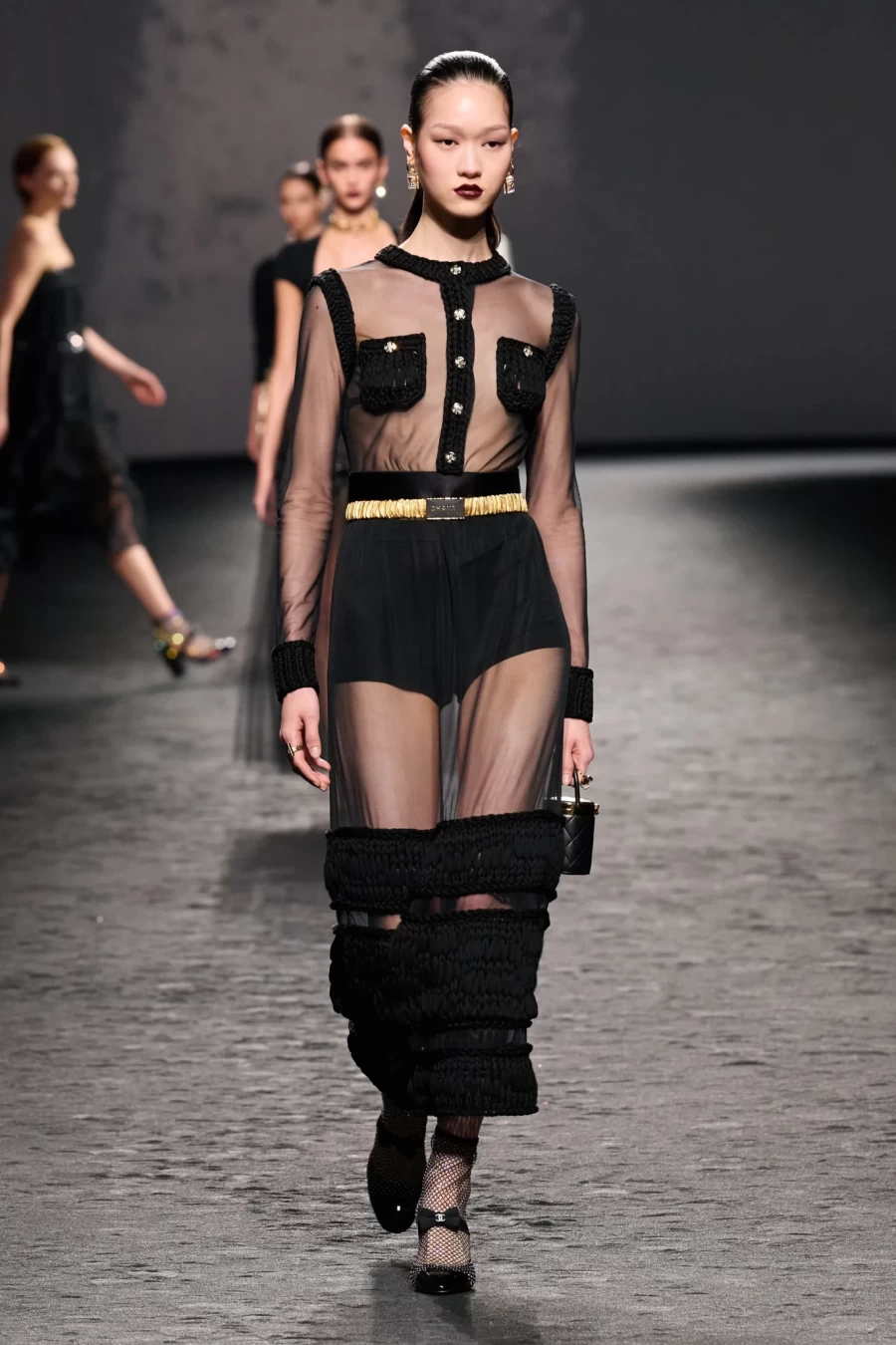 PFW: Η Virginie Viard χάρισε στη γυναίκα της Chanel τη λάμψη που της αξίζει- Φωτογραφία 8