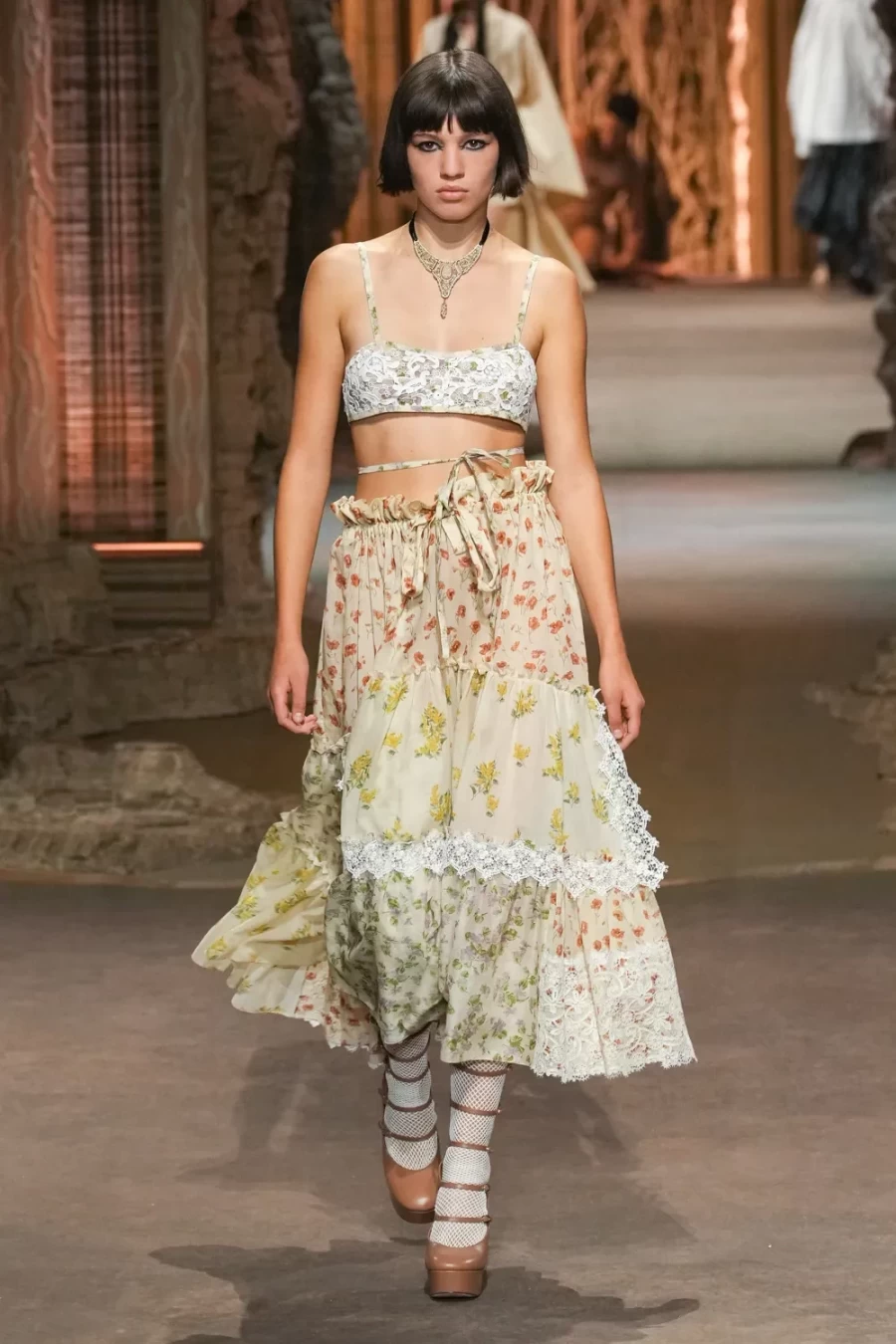 H Paris Fashion Week σήκωσε αυλαία μ' ένα καθηλωτικό show από τον οίκο Dior- Φωτογραφία 30