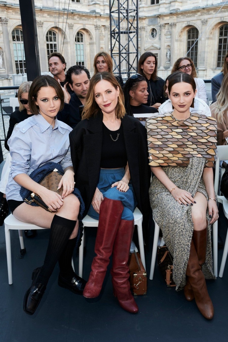 PFW: Tα πιο fashionable backstage looks από το show του Louis Vuitton - Φωτογραφία 1