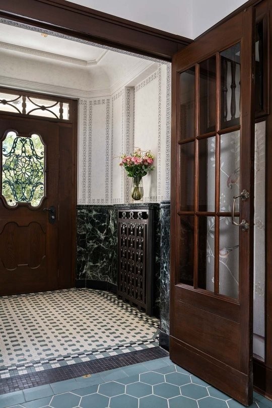 Η ονειρεμένη ιστορική κατοικία «Landgut» στην Ελβετία εκπέμπει αυθεντική αρχοντιά - Φωτογραφία 12