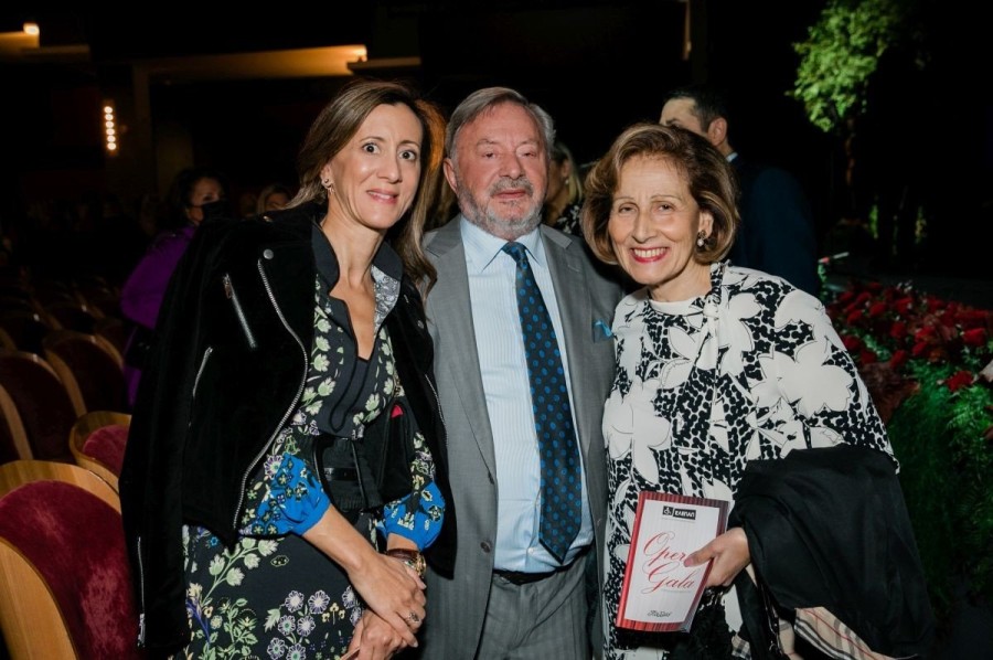 Ιδιαίτερα συγκινητική η βραδιά όπερας για τα παιδιά της ΕΛΕΠΑΠ στο κατάμεστο θέατρο Παλλάς- Φωτογραφία 10