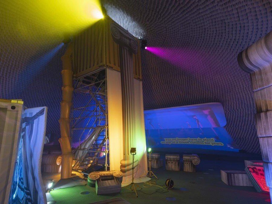 Η πρώτη ατομική έκθεση του καλλιτέχνη Ανδρέα Αγγελιδάκη στο Παρίσι εξυμνεί τον ελληνικό πολιτισμό- Φωτογραφία 7