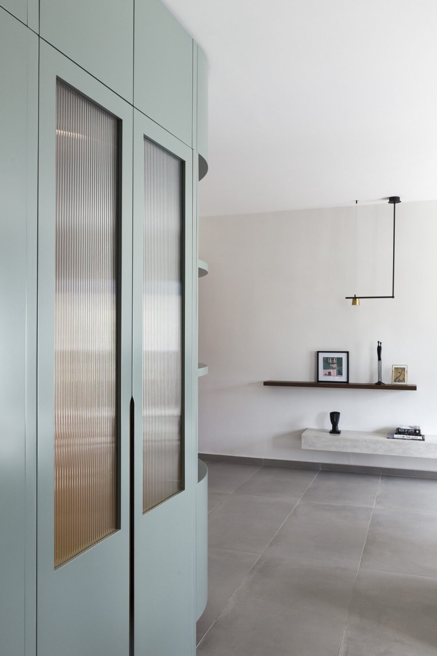 Ένα μικρό διαμέρισμα στην Aθήνα μεταμορφώθηκε στο ιδανικό σπίτι- Φωτογραφία 1