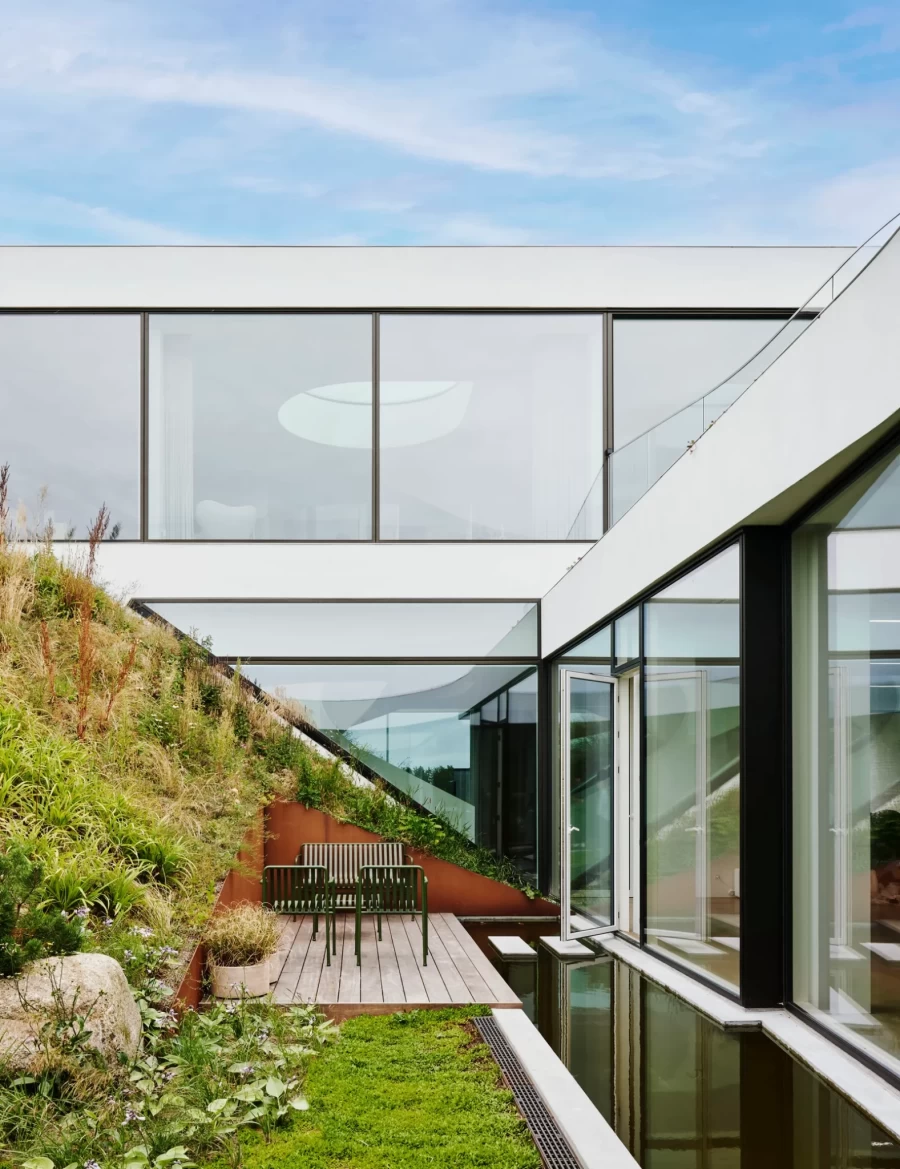 Περιηγηθείτε στη φουτουριστική κατοικία, που σχεδίασε ο Bjarke Ingels- Φωτογραφία 2