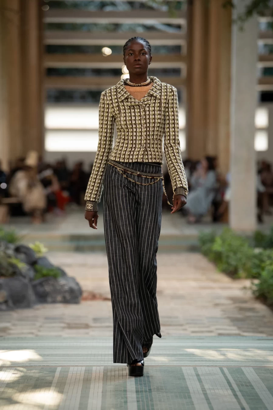 Métiers d’Art: O οίκος Chanel και η Virginie Viard γράφουν ιστορία - Φωτογραφία 1