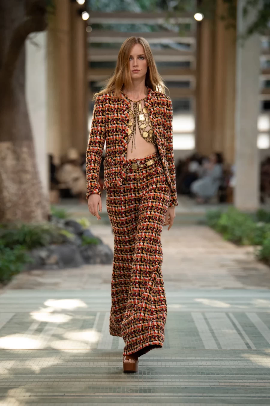 Métiers d’Art: O οίκος Chanel και η Virginie Viard γράφουν ιστορία - Φωτογραφία 2