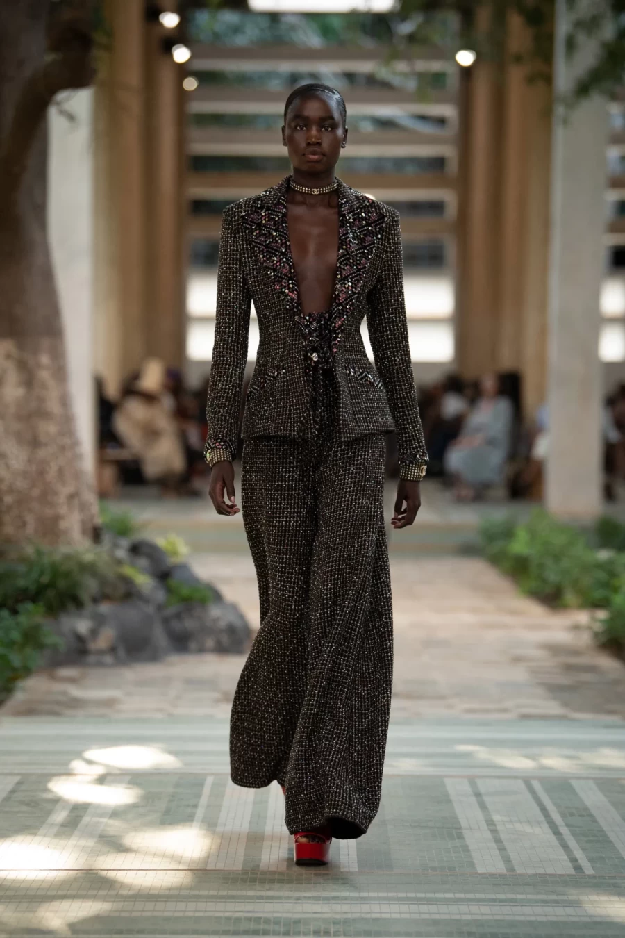 Métiers d’Art: O οίκος Chanel και η Virginie Viard γράφουν ιστορία - Φωτογραφία 5