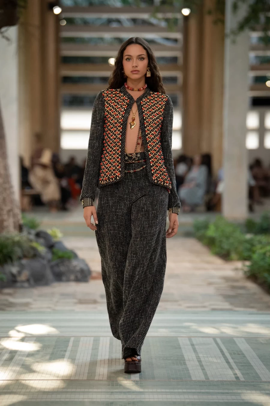 Métiers d’Art: O οίκος Chanel και η Virginie Viard γράφουν ιστορία - Φωτογραφία 6