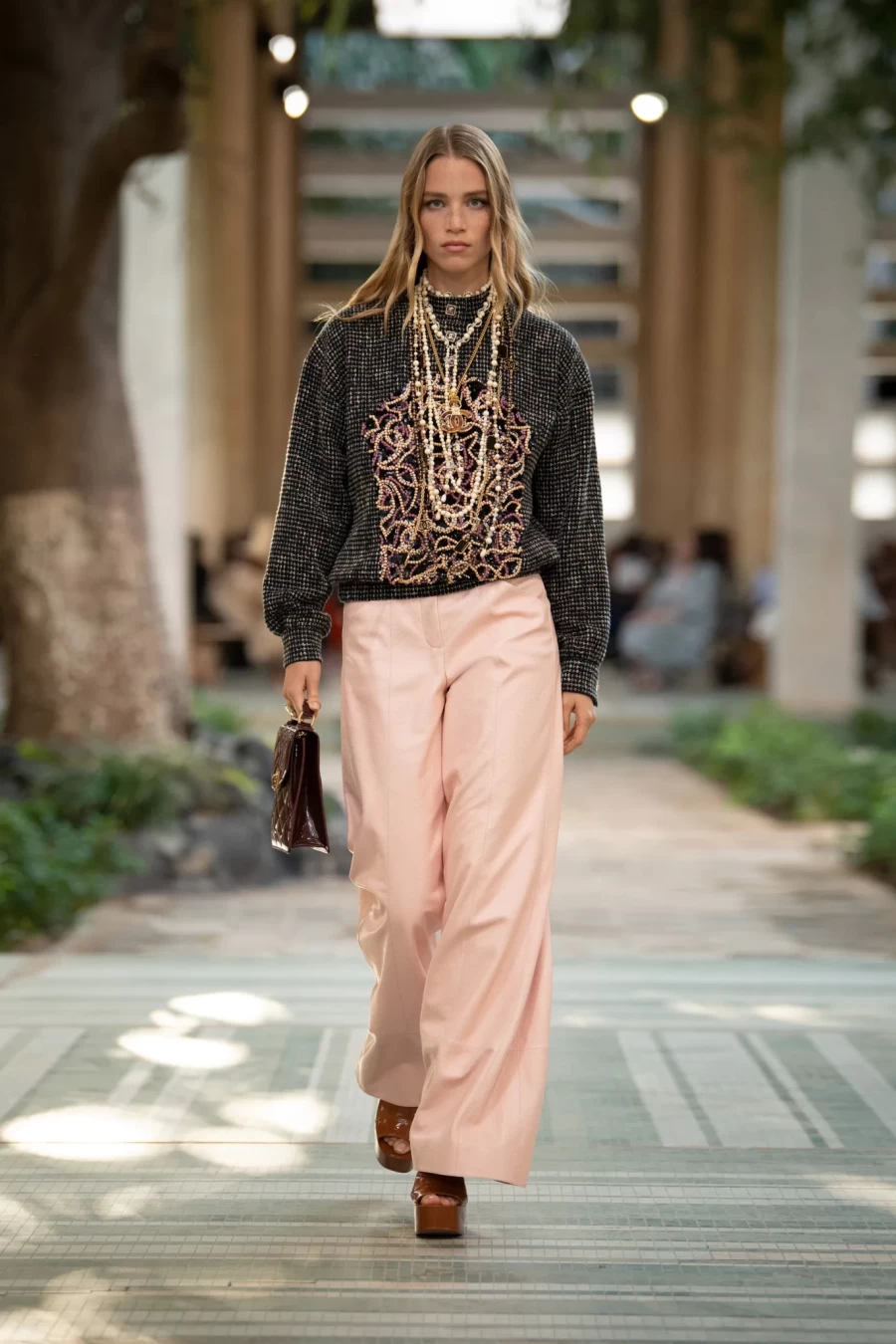 Métiers d’Art: O οίκος Chanel και η Virginie Viard γράφουν ιστορία - Φωτογραφία 7
