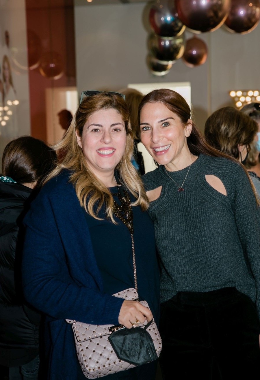 Ένα χριστουγεννιάτικο bazaar γεμάτο Ελπίδα πραγματοποιήθηκε στο Semiramis- Φωτογραφία 1