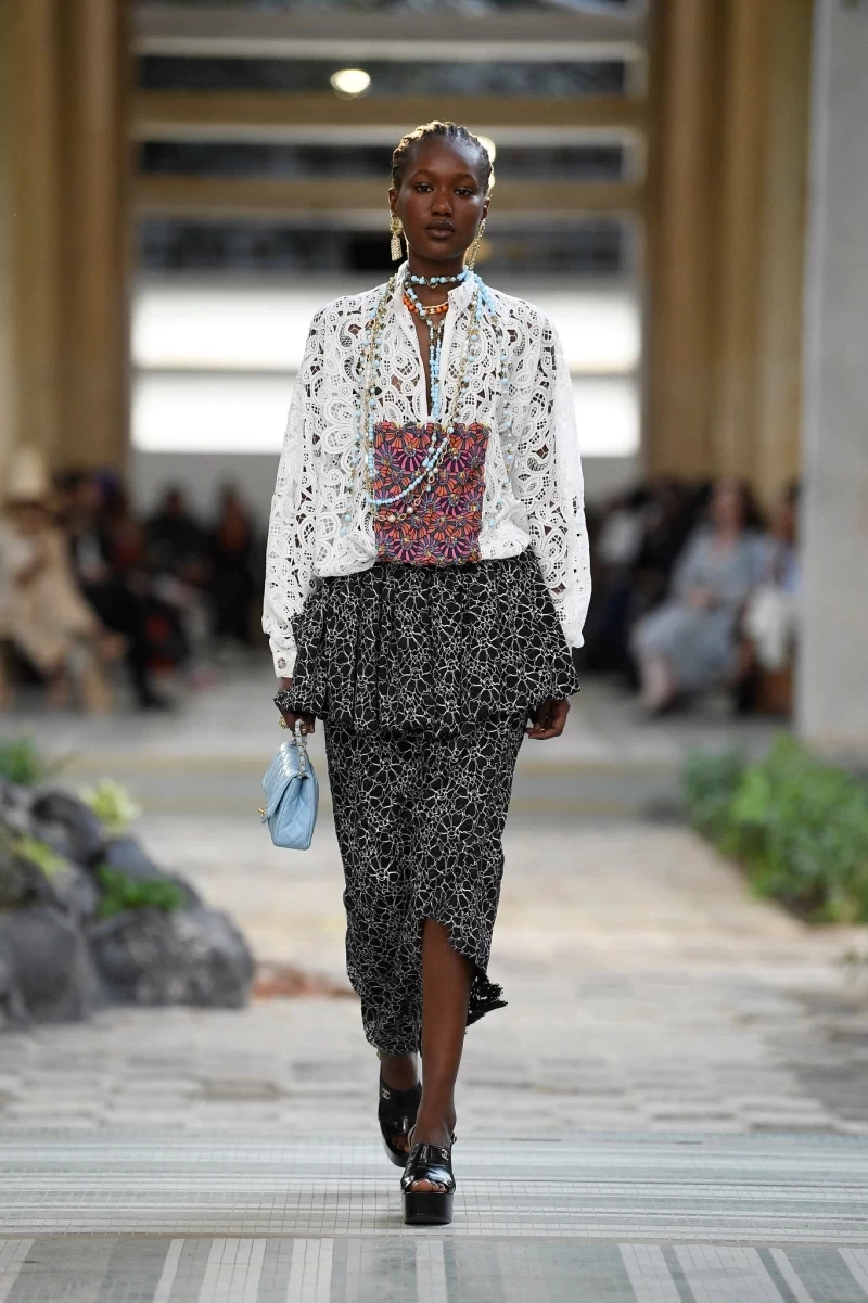 Métiers d’Art: O οίκος Chanel και η Virginie Viard γράφουν ιστορία - Φωτογραφία 33