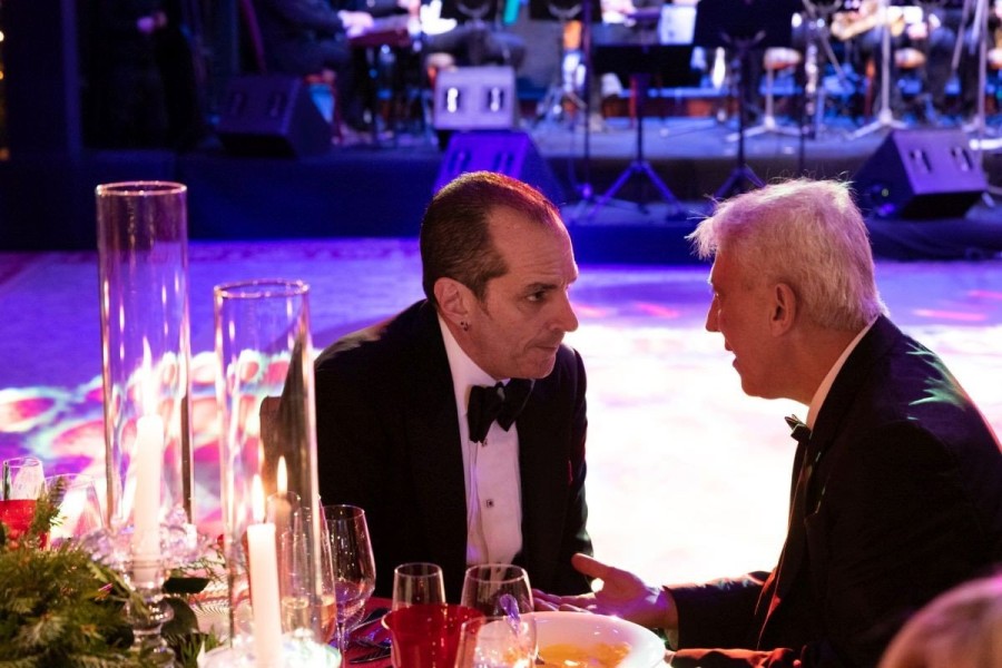 Λάμψη και μαγευτική ατμόσφαιρα στο pre-Christmas Champagne Gala του Συλλόγου Φίλων του Κολλεγίου Ανατόλια - Φωτογραφία 45